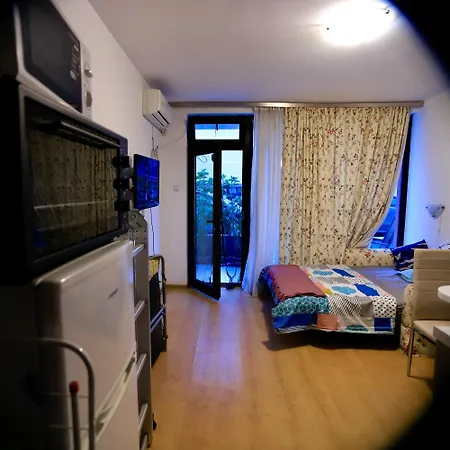דירה Sunflower נסבר